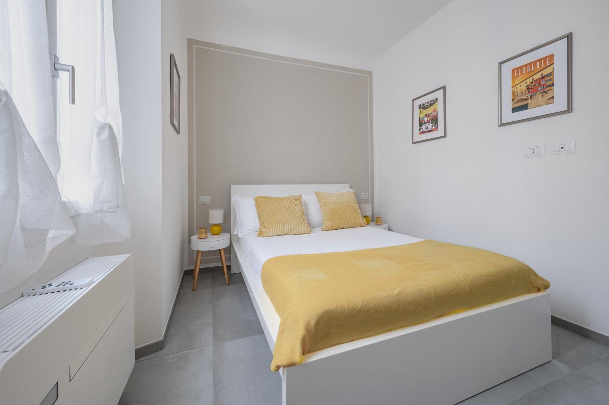 Florence Charming Apartments: Chic Renovated Stay Near Tram Leopolda Exterior photo